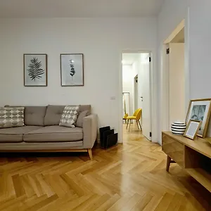 Serendipity - Duomo شقة فندقية ميلان